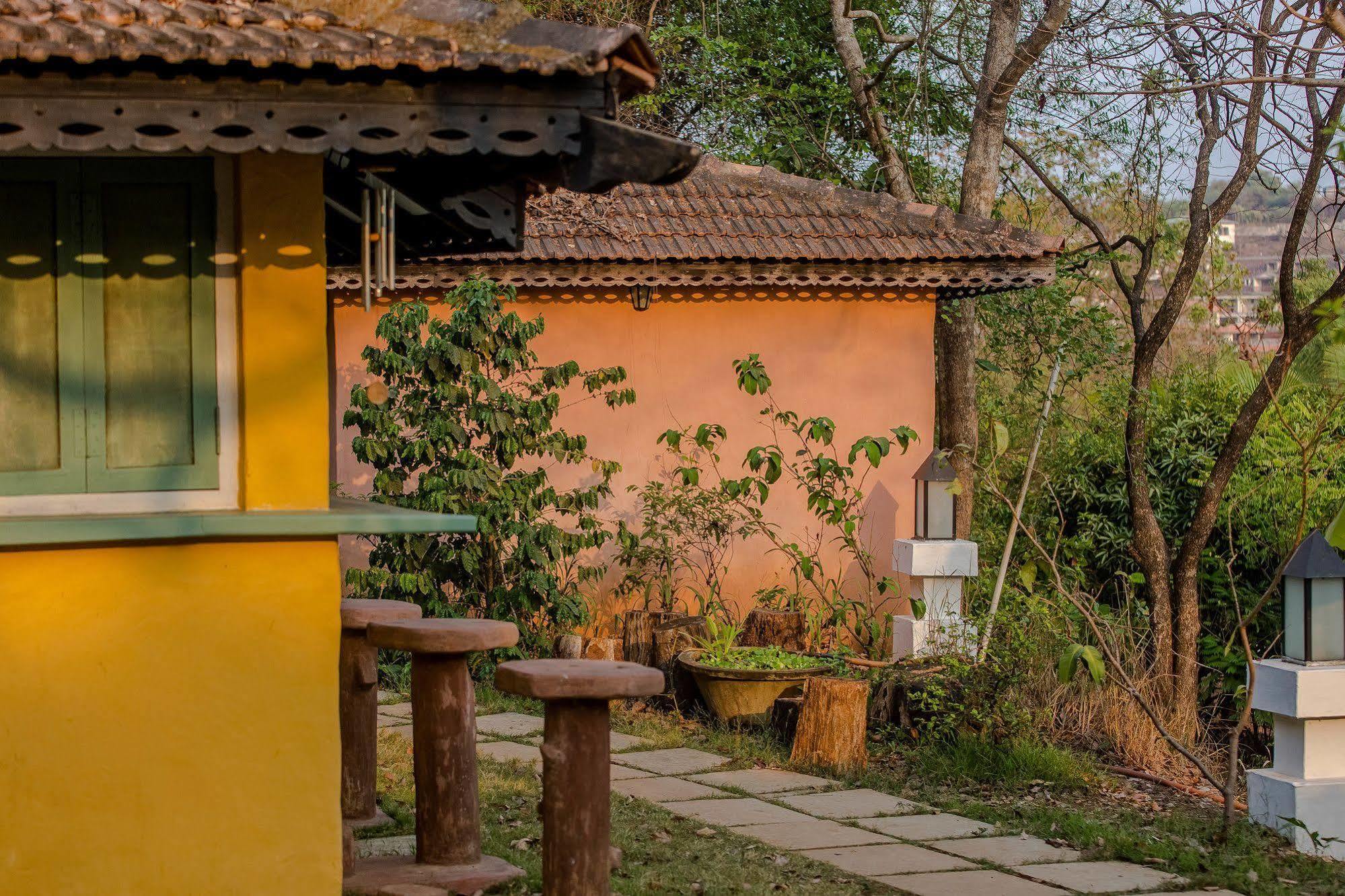 Wildflower Villas - All Villa Hotel, Family Run Candolim Exterior foto